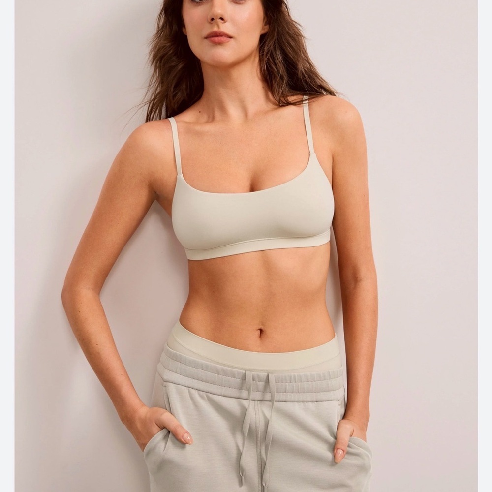 CRZ YOGA womens swimsuit top size XL (14) NWT